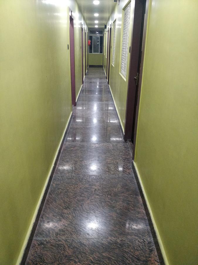 Oyo 16871 Anant Home Stay شيلونغ المظهر الخارجي الصورة